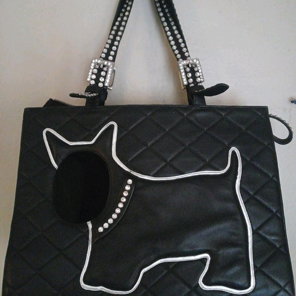 Kippy's Pet Carrier - Picture 1 of 3